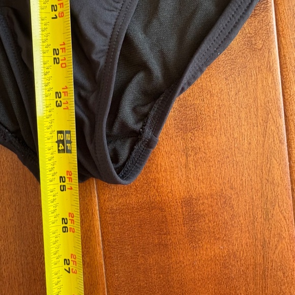 Kenneth Cole Black Strappy Cutout One-Piece Swimsuit XL Black - Picture 10 of 13